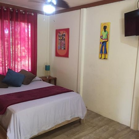 מנסניו Suites Chile Verde מראה חיצוני תמונה
